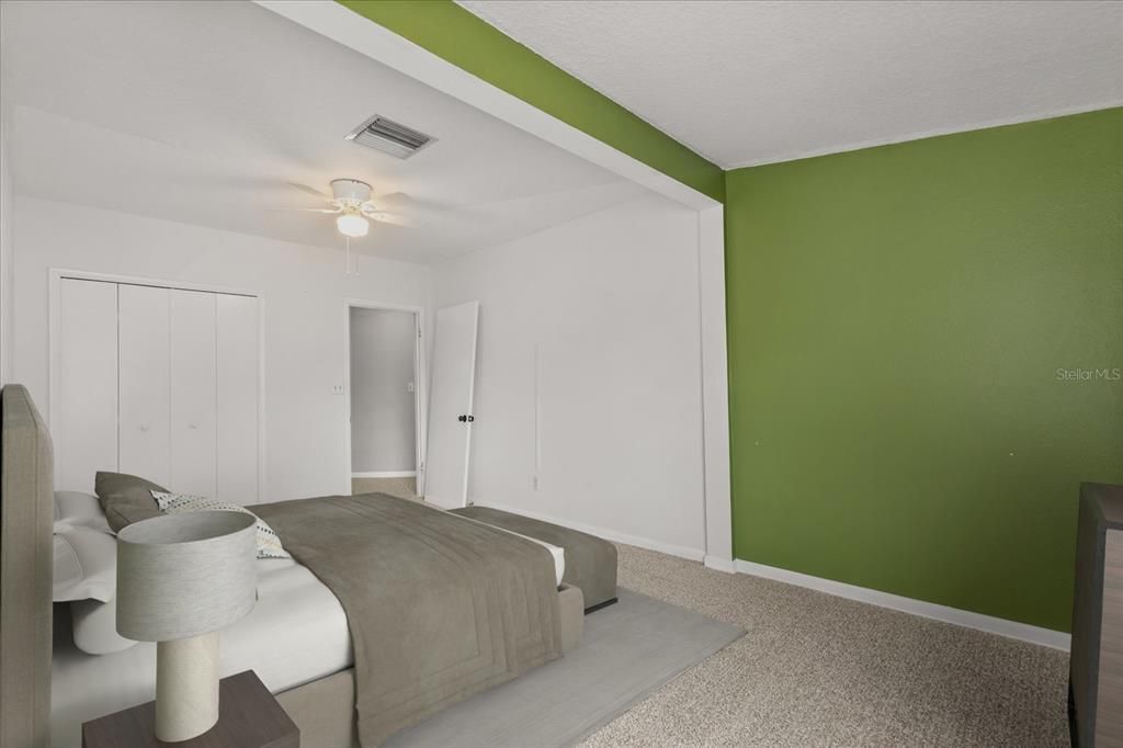 For Sale: $550,000 (3 beds, 2 baths, 1668 Square Feet)