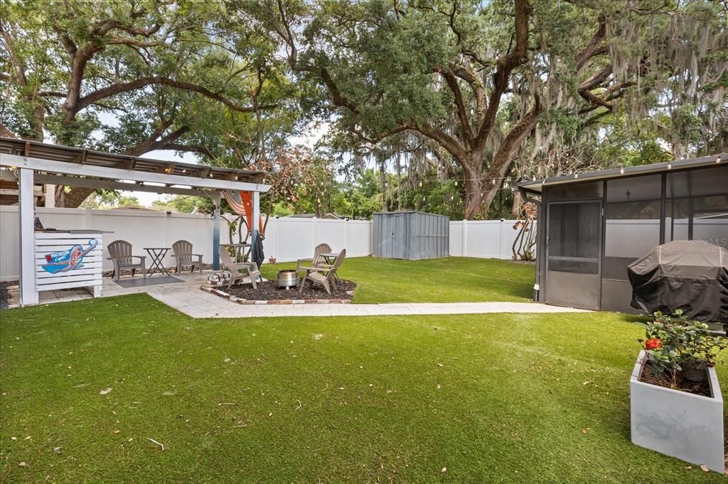 For Sale: $550,000 (3 beds, 2 baths, 1668 Square Feet)