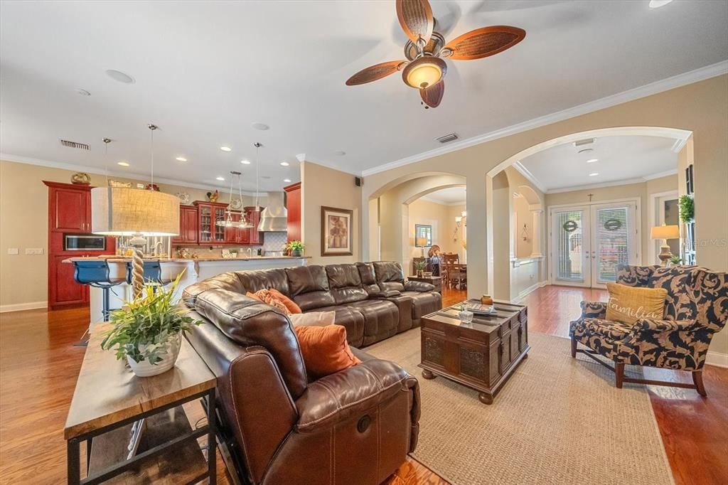 For Sale: $650,000 (4 beds, 3 baths, 3257 Square Feet)