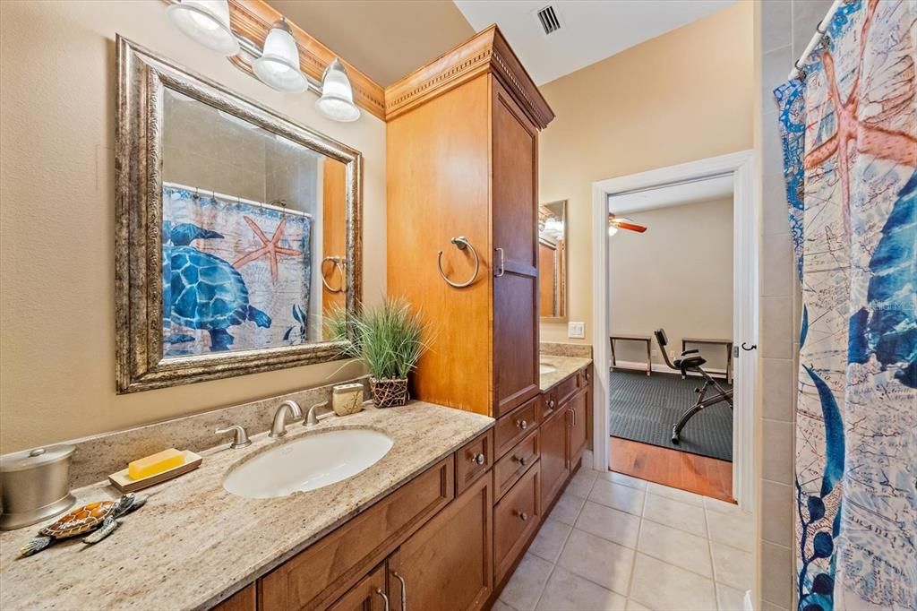 For Sale: $650,000 (4 beds, 3 baths, 3257 Square Feet)