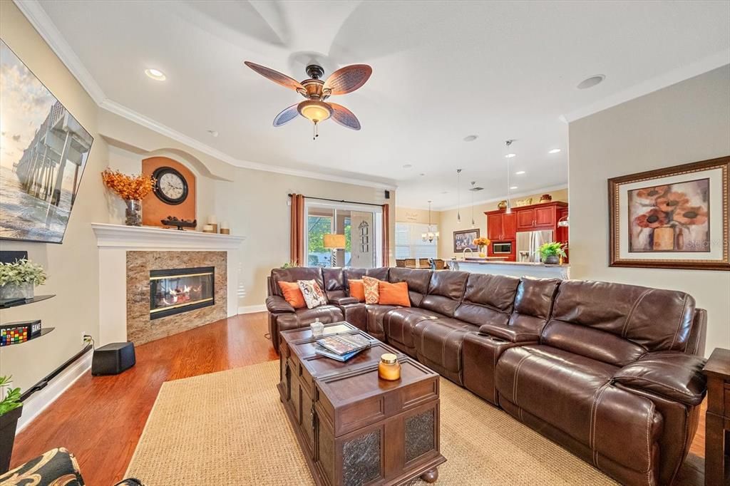 For Sale: $650,000 (4 beds, 3 baths, 3257 Square Feet)