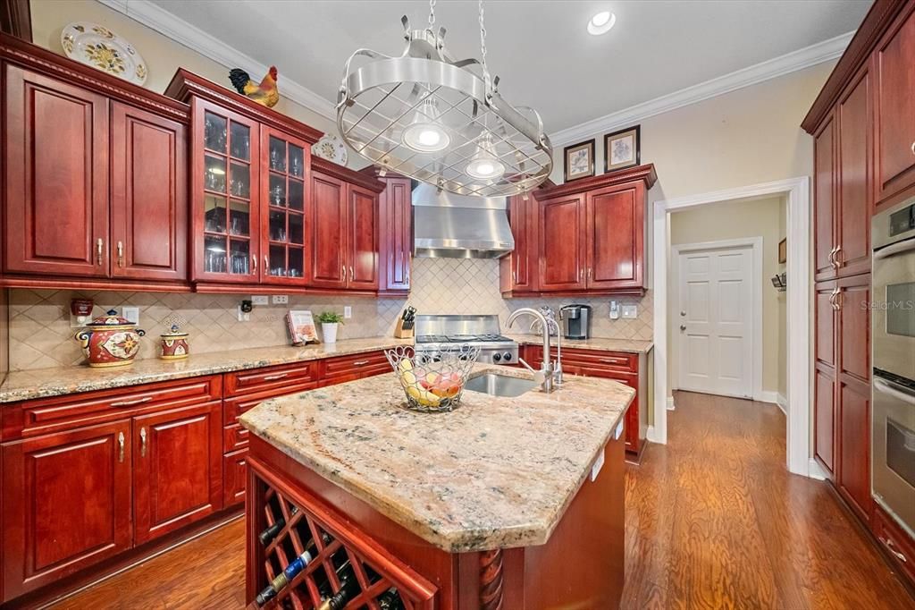 For Sale: $650,000 (4 beds, 3 baths, 3257 Square Feet)