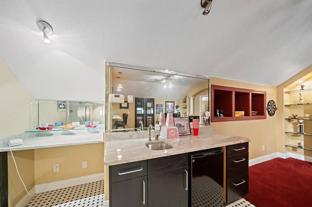 For Sale: $650,000 (4 beds, 3 baths, 3257 Square Feet)
