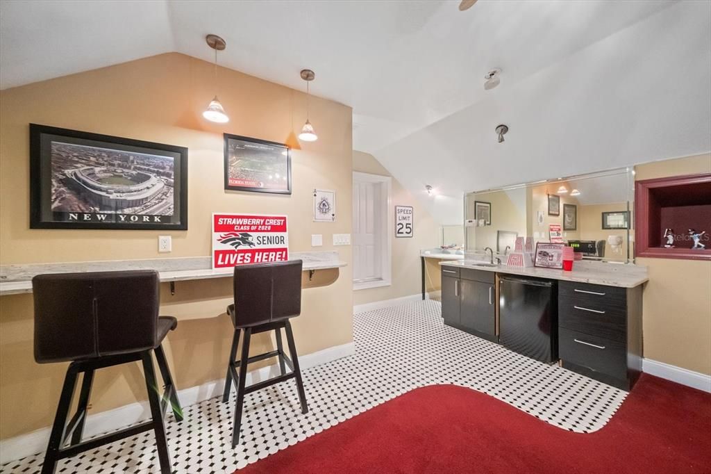For Sale: $650,000 (4 beds, 3 baths, 3257 Square Feet)