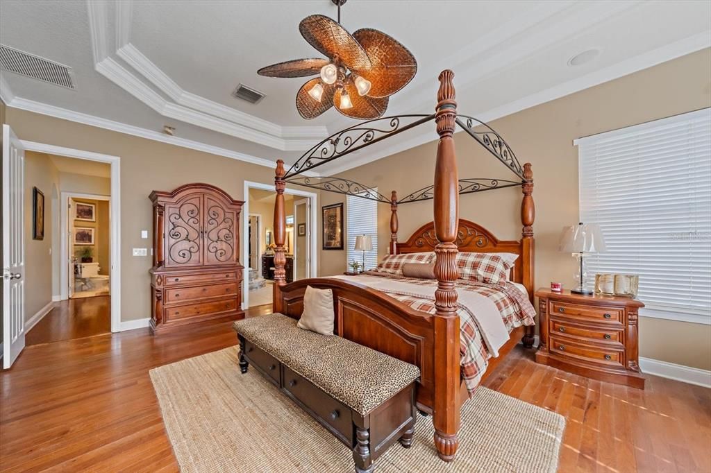 For Sale: $650,000 (4 beds, 3 baths, 3257 Square Feet)