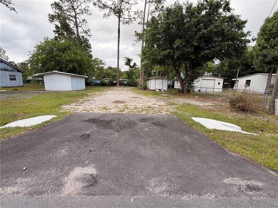 For Sale: $40,000 (0.17 acres)