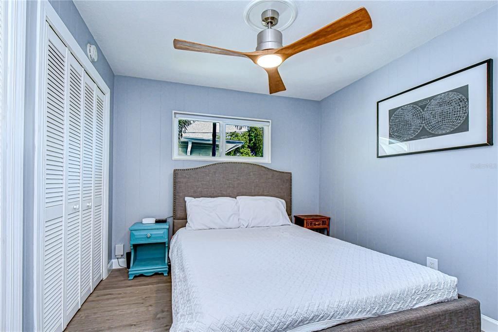 En Venta: $699,000 (3 camas, 3 baños, 2068 Pies cuadrados)