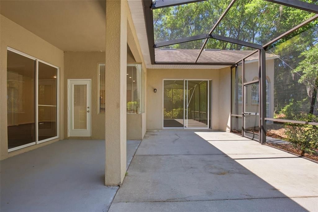 Activo con contrato: $509,900 (4 camas, 2 baños, 2765 Pies cuadrados)