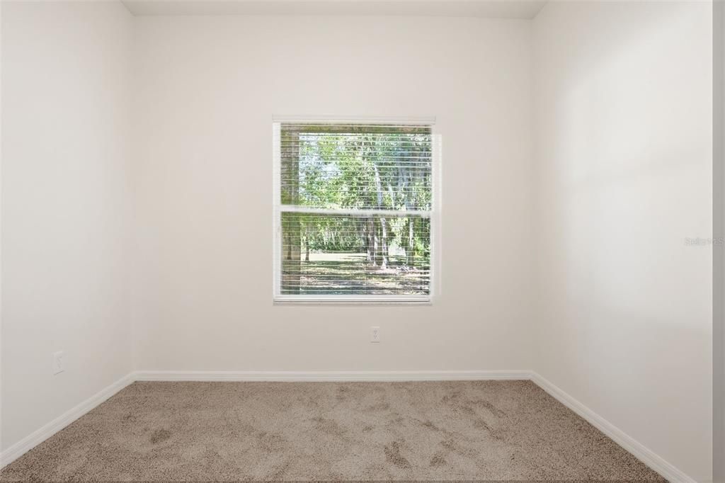 Activo con contrato: $509,900 (4 camas, 2 baños, 2765 Pies cuadrados)