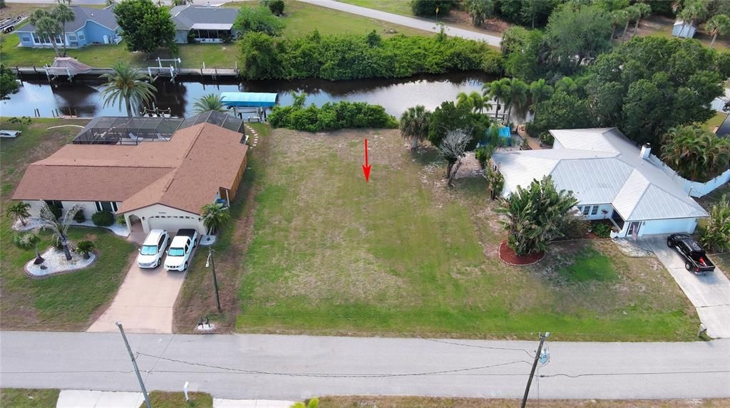 En Venta: $125,000 (0.22 acres)