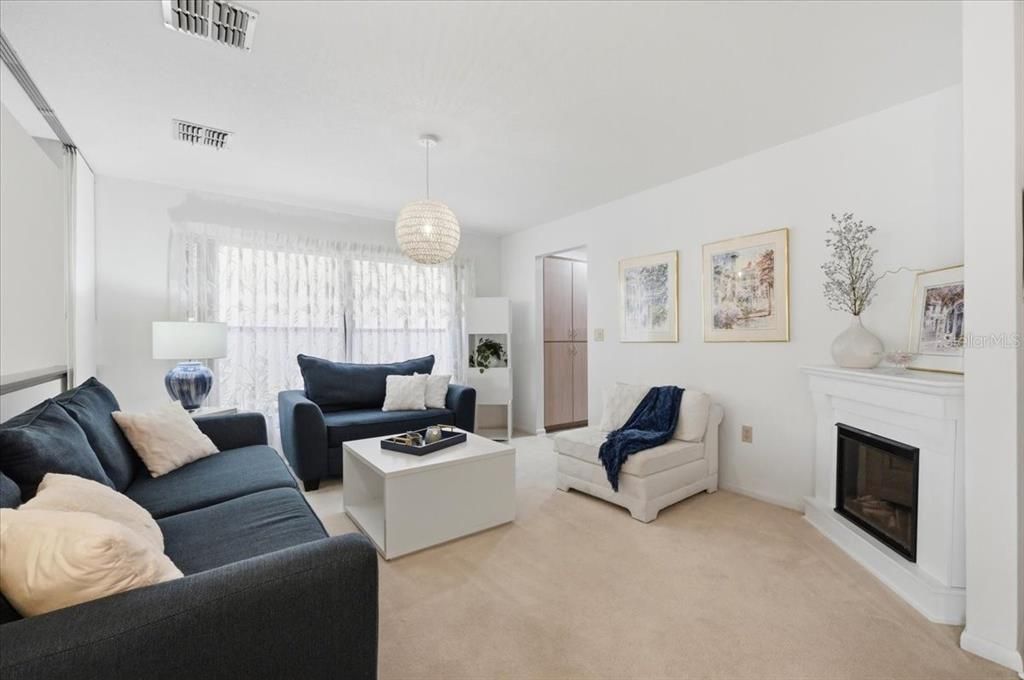 For Sale: $325,000 (3 beds, 2 baths, 3261 Square Feet)