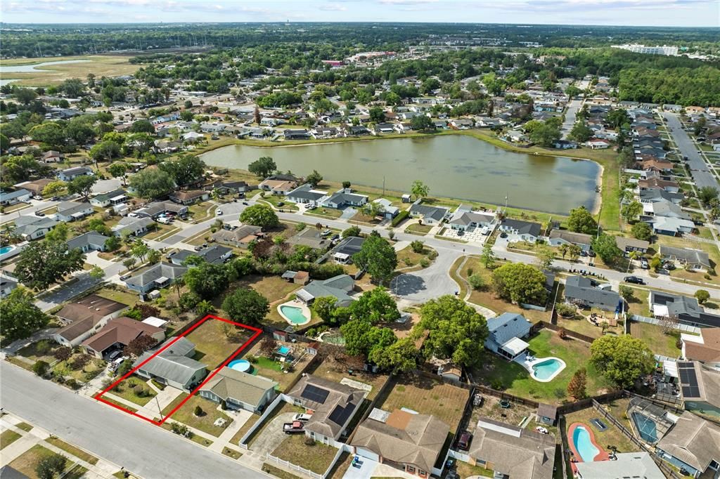 Activo con contrato: $299,000 (3 camas, 2 baños, 1157 Pies cuadrados)