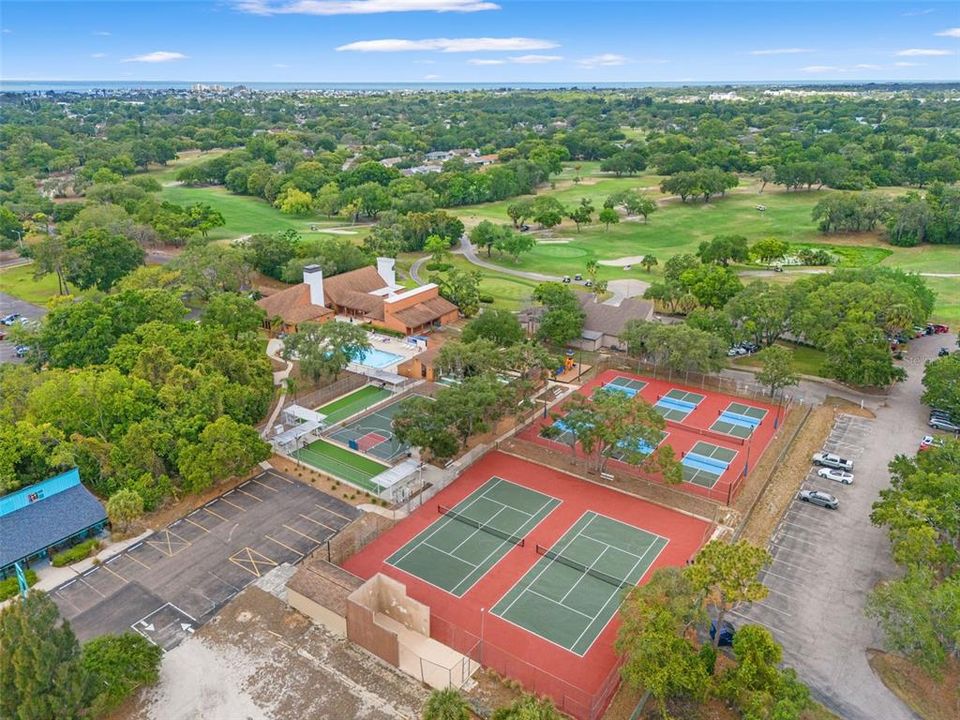 En Venta: $124,900 (2 camas, 2 baños, 1029 Pies cuadrados)