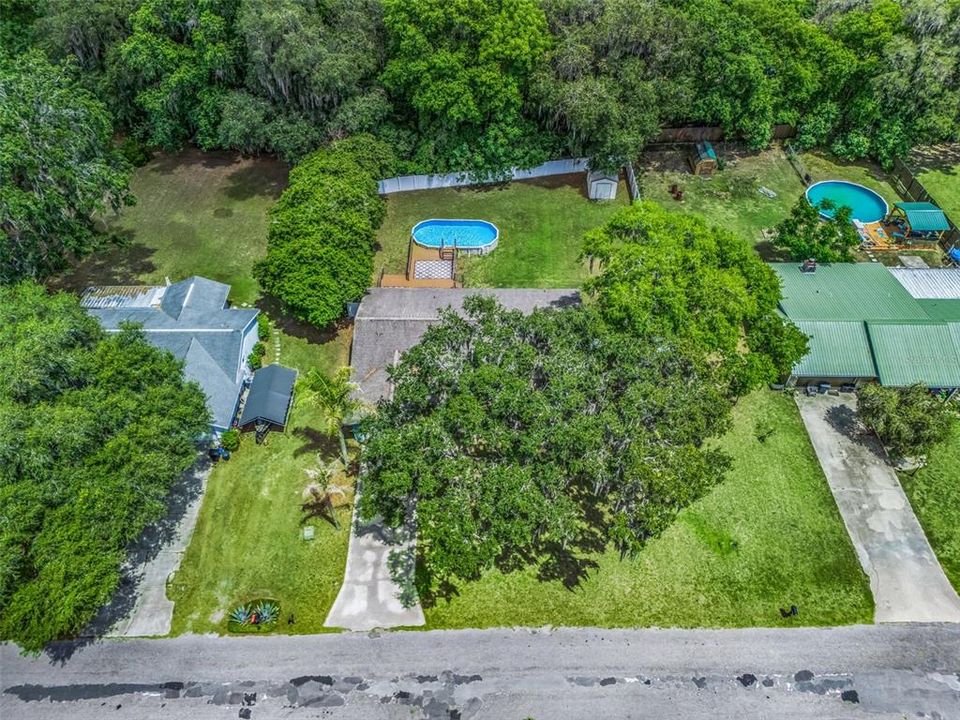 Active With Contract: $229,900 (3 beds, 2 baths, 1579 Square Feet)