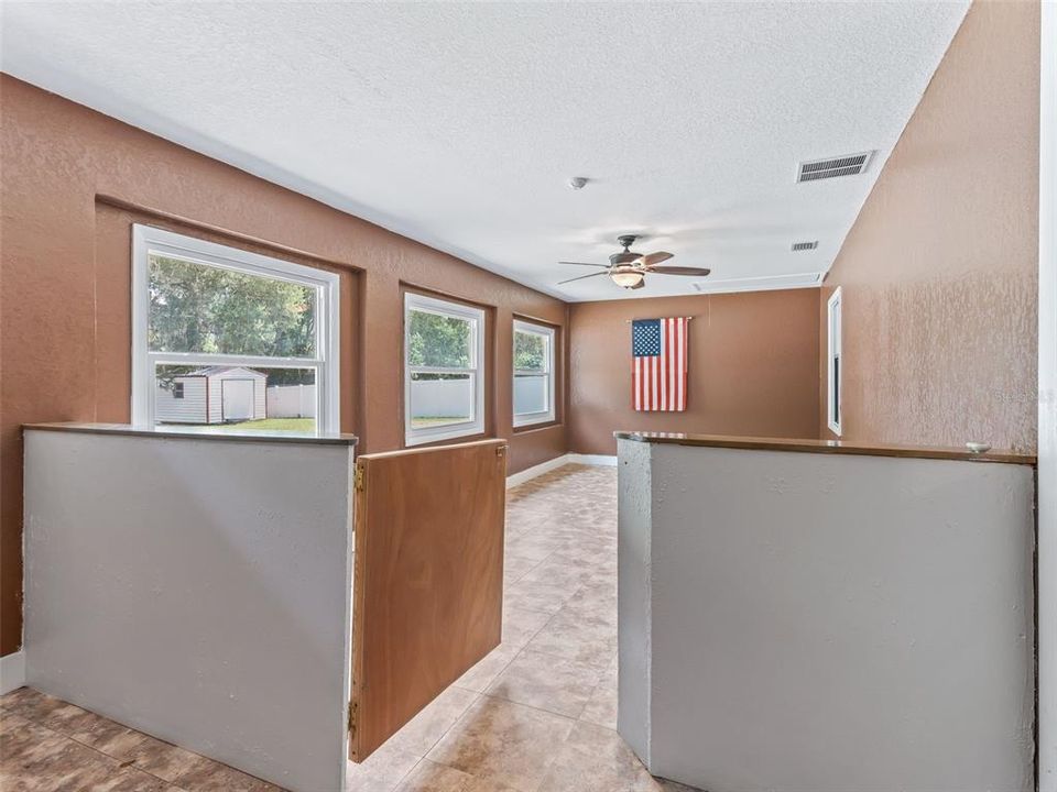 Active With Contract: $229,900 (3 beds, 2 baths, 1579 Square Feet)