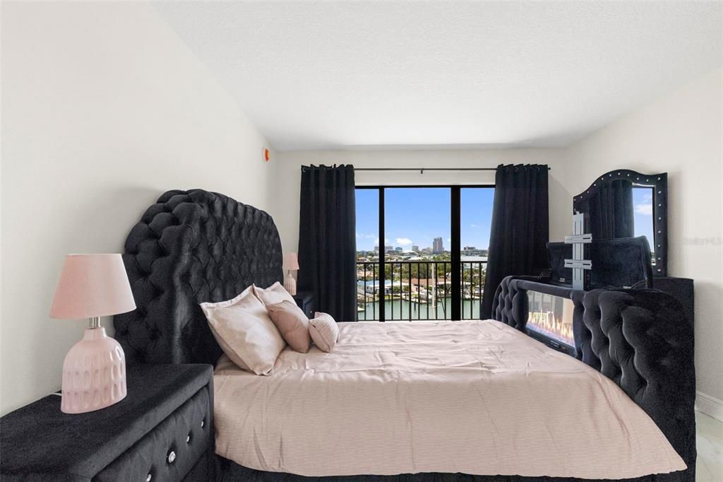 En Venta: $314,900 (1 camas, 1 baños, 680 Pies cuadrados)