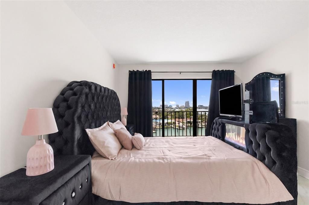 En Venta: $314,900 (1 camas, 1 baños, 680 Pies cuadrados)