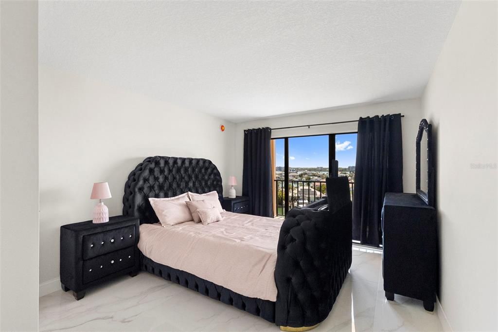 En Venta: $314,900 (1 camas, 1 baños, 680 Pies cuadrados)