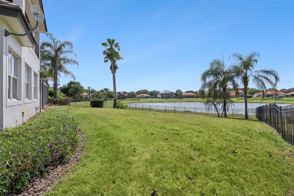For Sale: $1,999,900 (5 beds, 4 baths, 5922 Square Feet)