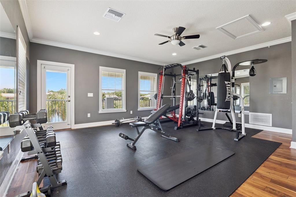 For Sale: $1,999,900 (5 beds, 4 baths, 5922 Square Feet)