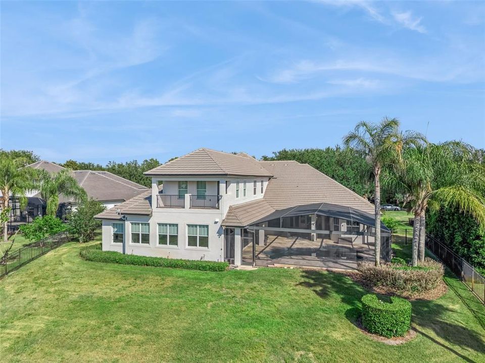 For Sale: $1,999,900 (5 beds, 4 baths, 5922 Square Feet)