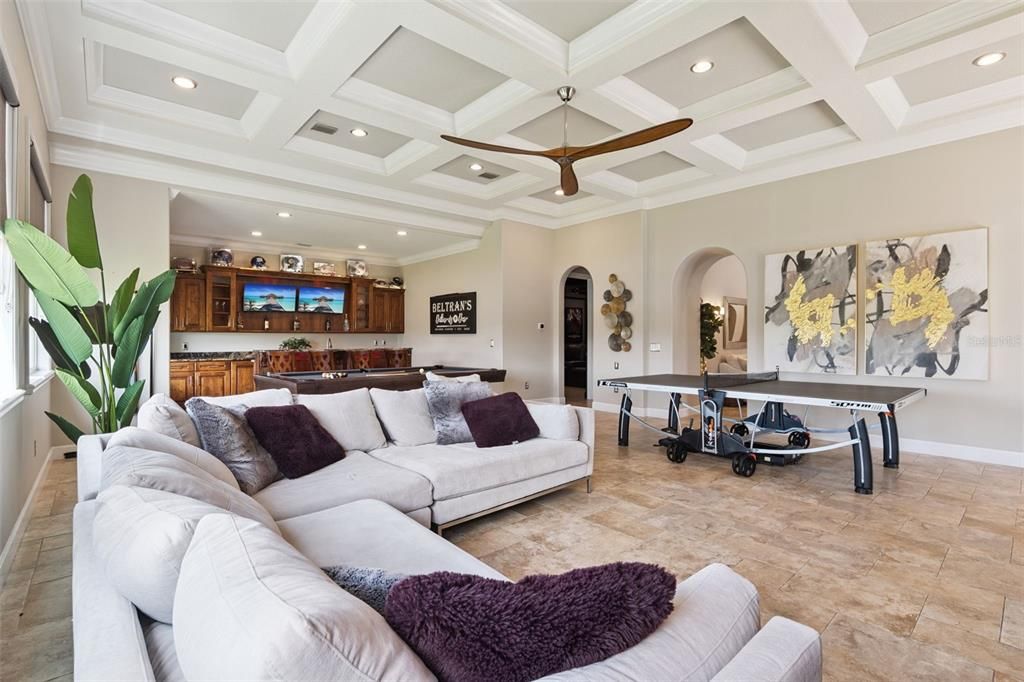 For Sale: $1,999,900 (5 beds, 4 baths, 5922 Square Feet)
