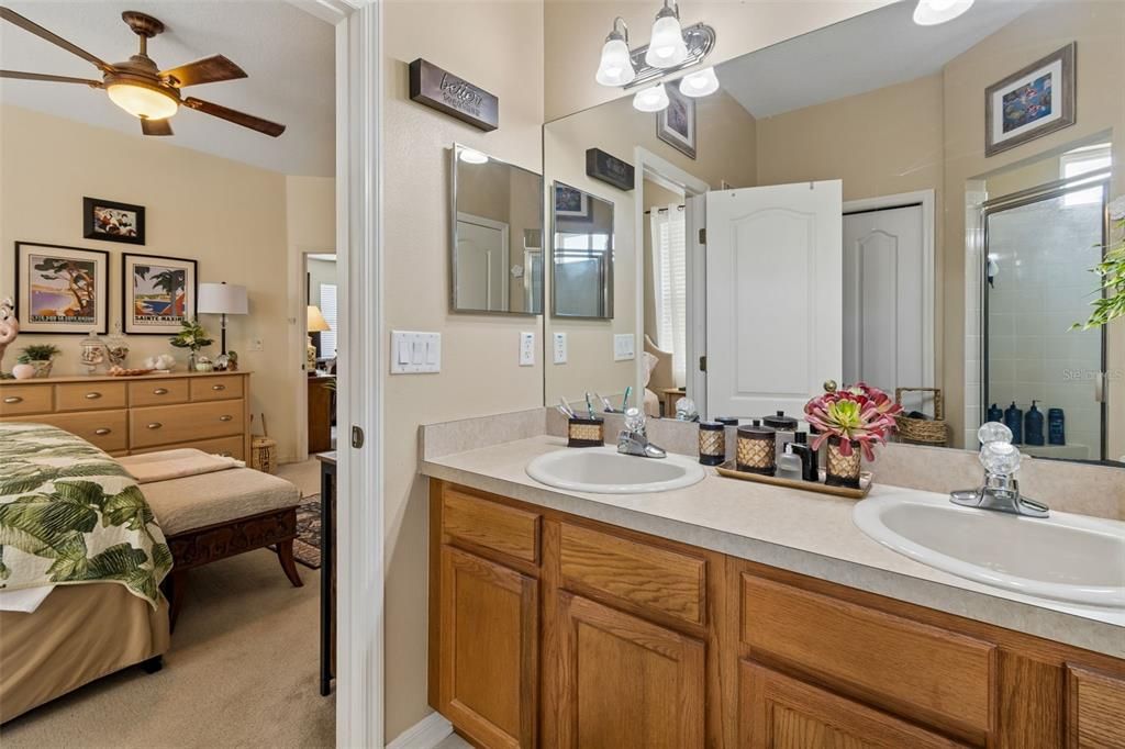 Active With Contract: $299,000 (3 beds, 2 baths, 1614 Square Feet)