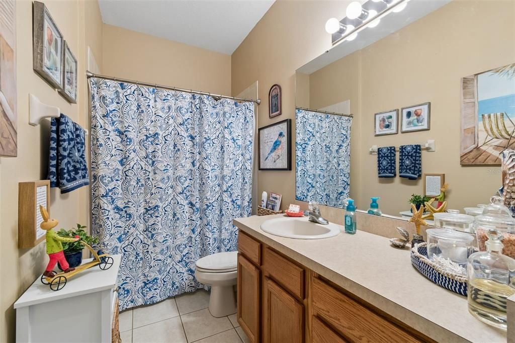 Active With Contract: $299,000 (3 beds, 2 baths, 1614 Square Feet)