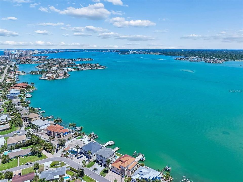 En Venta: $5,495,000 (5 camas, 5 baños, 5268 Pies cuadrados)