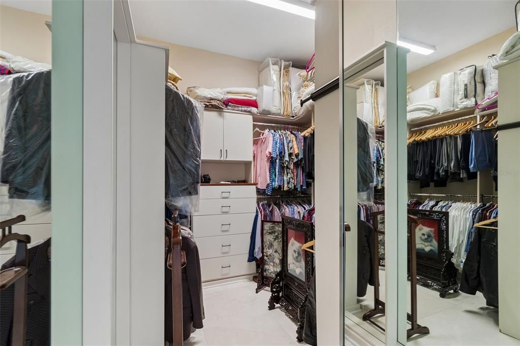 En Venta: $5,495,000 (5 camas, 5 baños, 5268 Pies cuadrados)