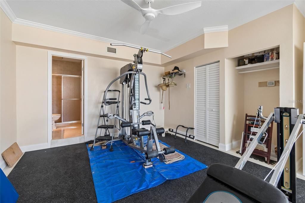 En Venta: $5,495,000 (5 camas, 5 baños, 5268 Pies cuadrados)