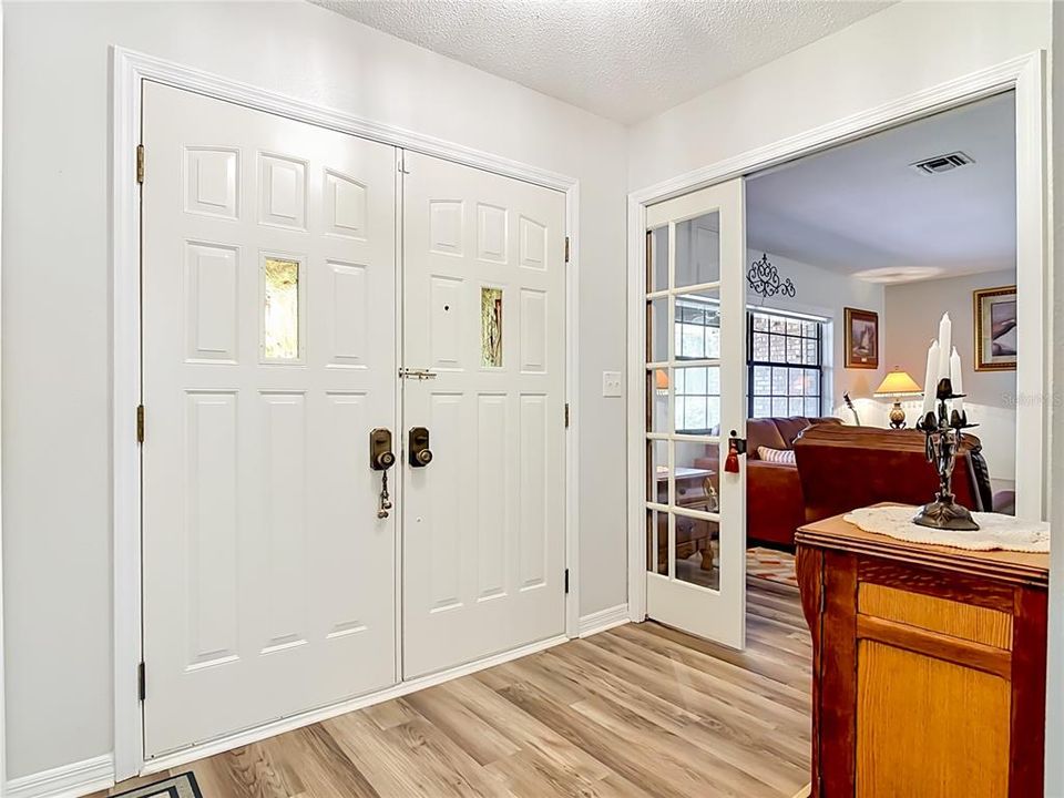 For Sale: $429,000 (3 beds, 2 baths, 1985 Square Feet)