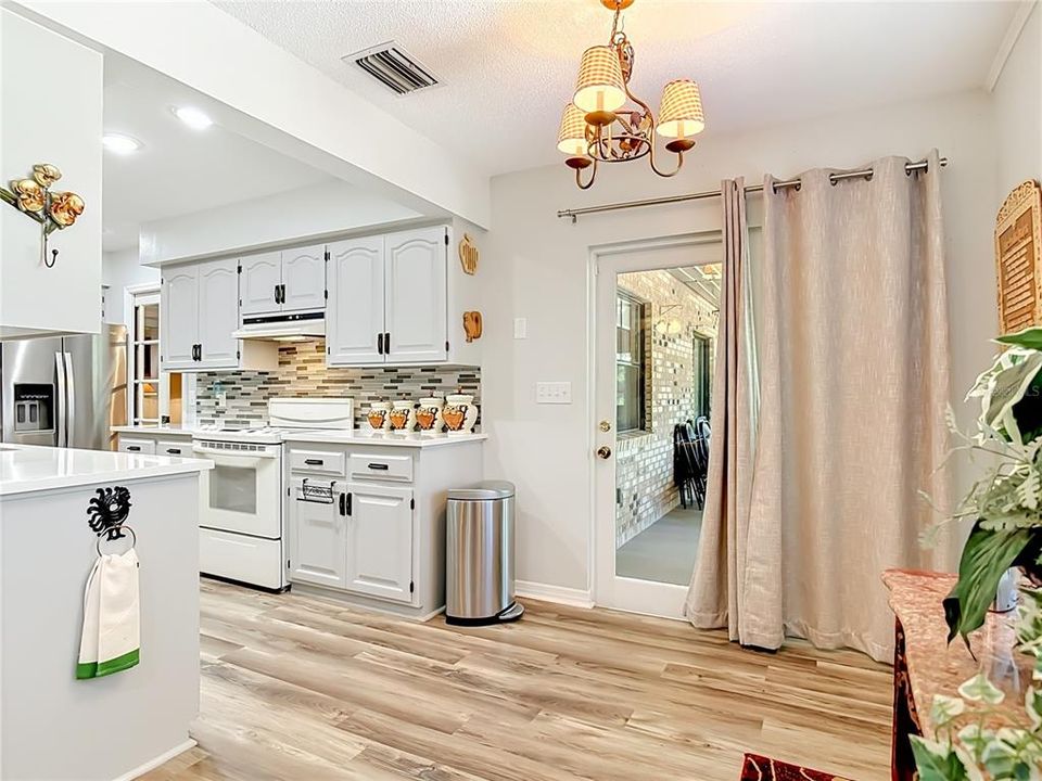 For Sale: $429,000 (3 beds, 2 baths, 1985 Square Feet)