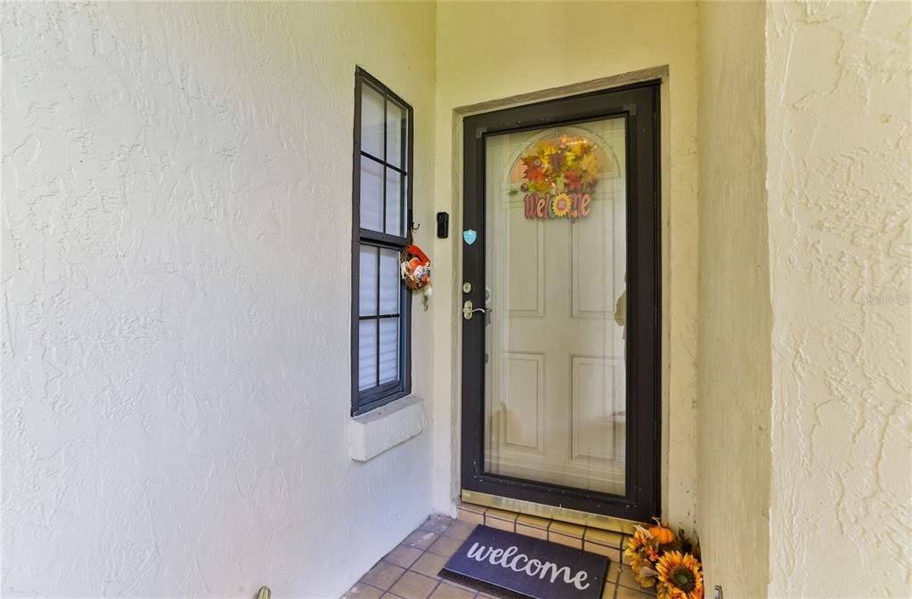 En Venta: $219,000 (2 camas, 2 baños, 904 Pies cuadrados)