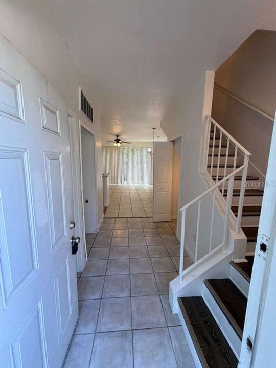 В аренду: $1,550 (2 спален, 2 ванн, 1008 Квадратных фут)