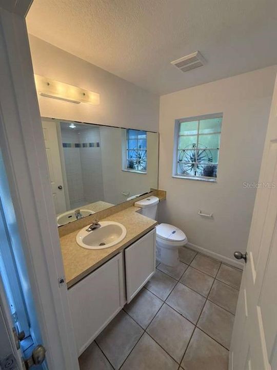 В аренду: $1,550 (2 спален, 2 ванн, 1008 Квадратных фут)
