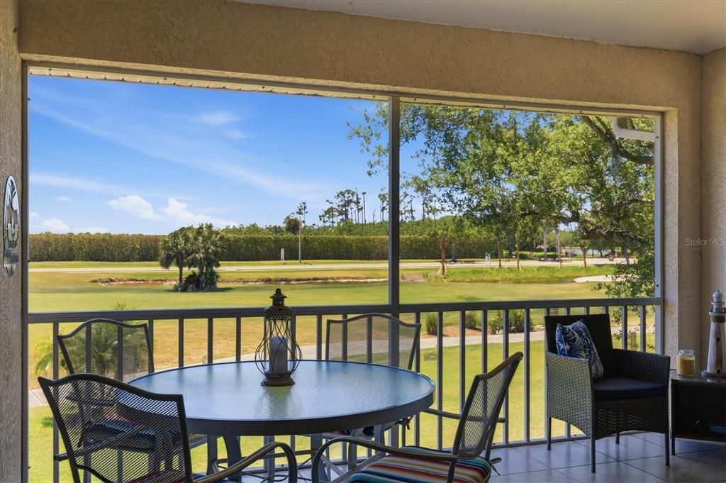 For Sale: $214,700 (2 beds, 2 baths, 1407 Square Feet)