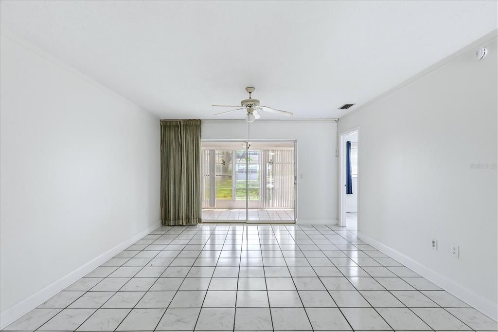 На продажу: $199,000 (2 спален, 2 ванн, 1078 Квадратных фут)