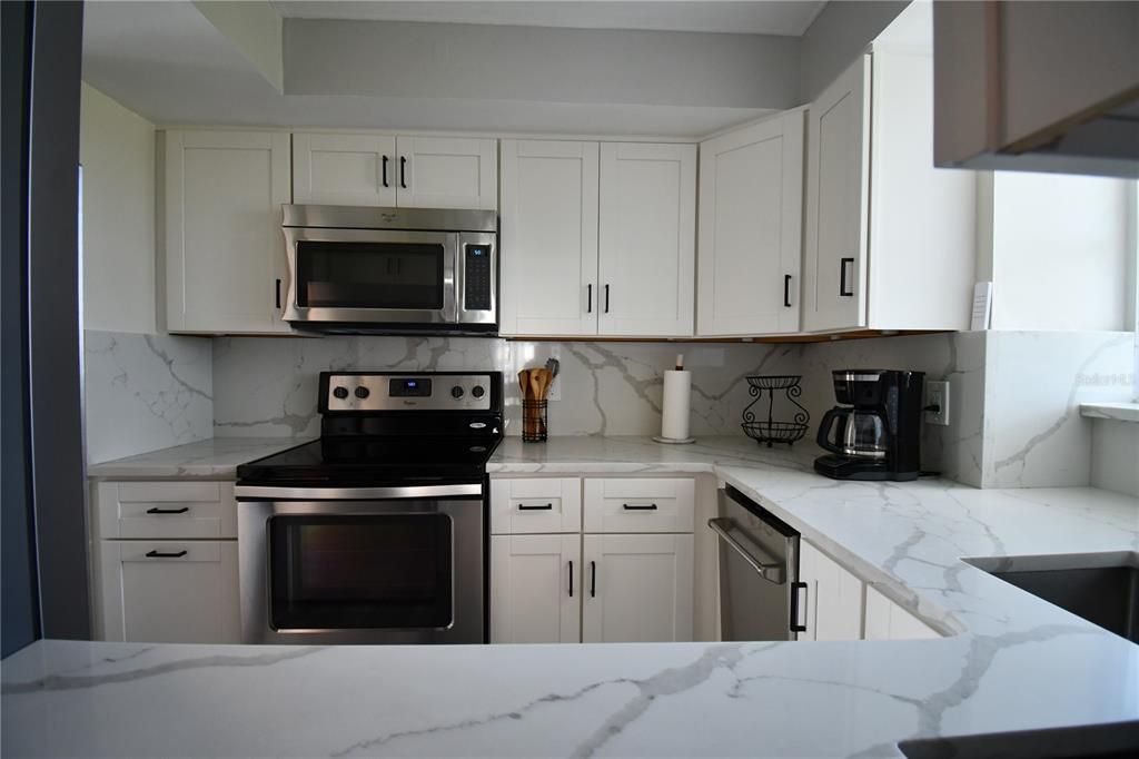 For Rent: $4,995 (3 beds, 2 baths, 1207 Square Feet)