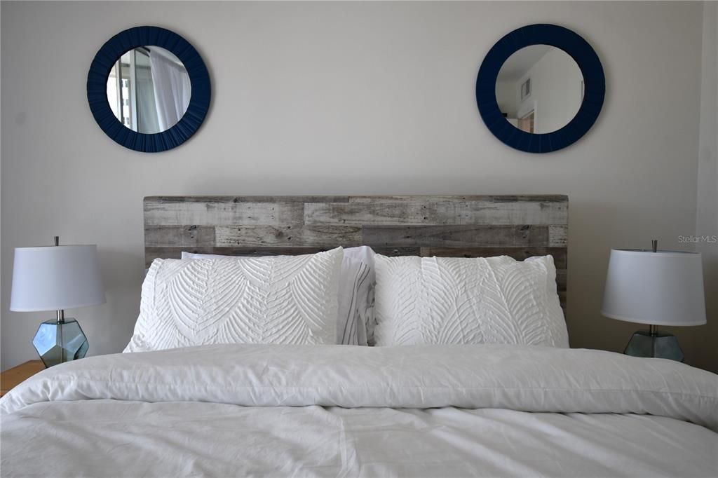 For Rent: $4,995 (3 beds, 2 baths, 1207 Square Feet)