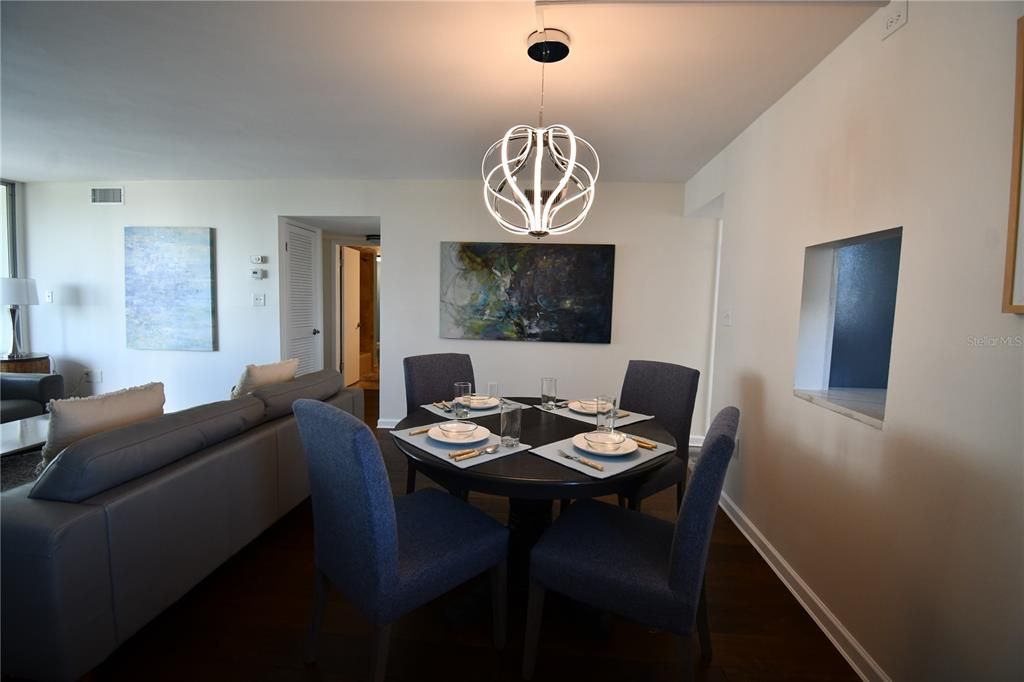 For Rent: $4,995 (3 beds, 2 baths, 1207 Square Feet)