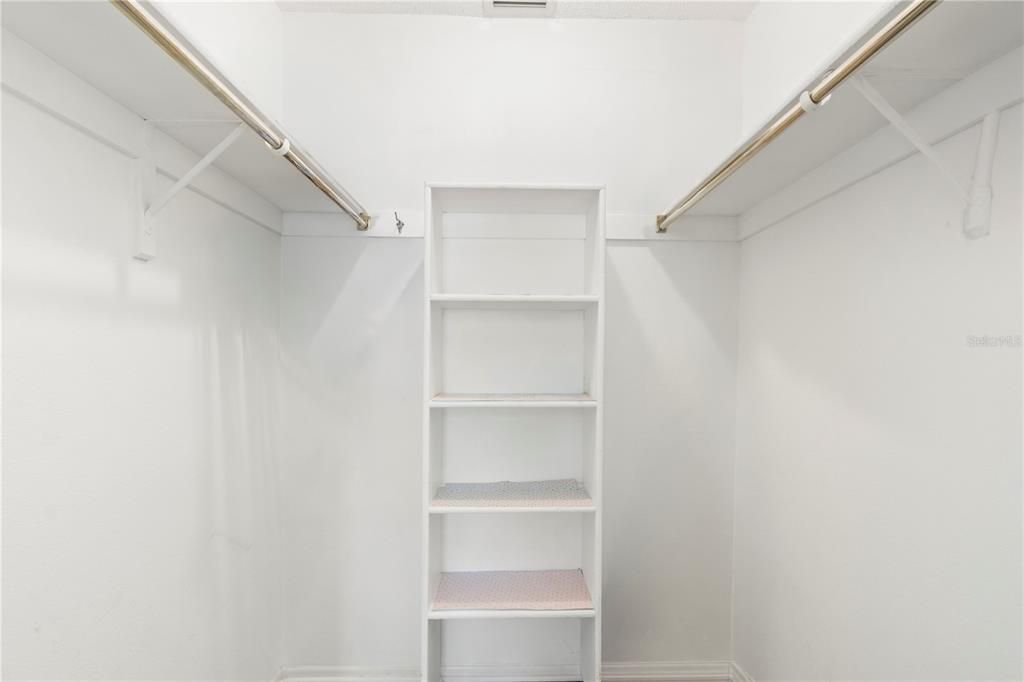 For Sale: $389,900 (3 beds, 2 baths, 1632 Square Feet)
