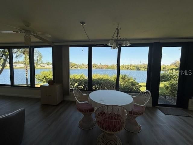 For Sale: $389,900 (3 beds, 2 baths, 1632 Square Feet)