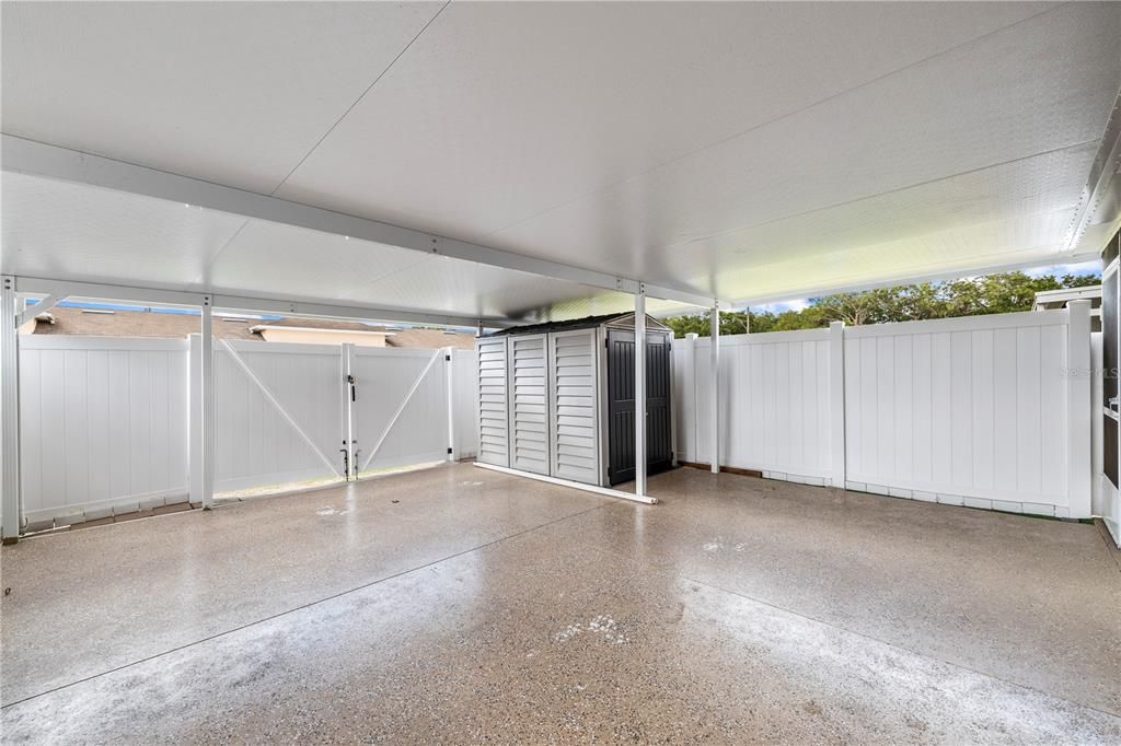 For Sale: $99,900 (1 beds, 1 baths, 648 Square Feet)