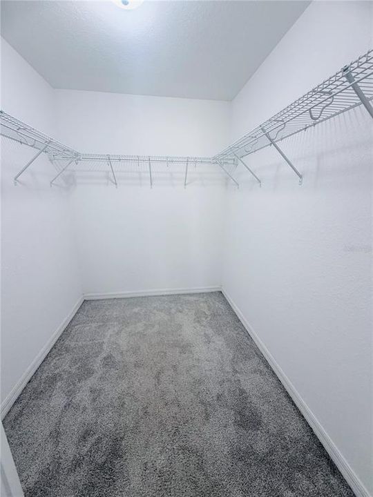 В аренду: $1,700 (3 спален, 2 ванн, 1397 Квадратных фут)