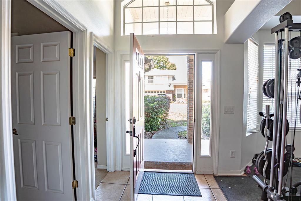For Sale: $545,000 (5 beds, 3 baths, 2175 Square Feet)