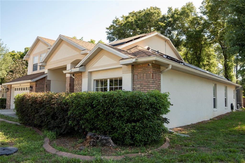 For Sale: $545,000 (5 beds, 3 baths, 2175 Square Feet)