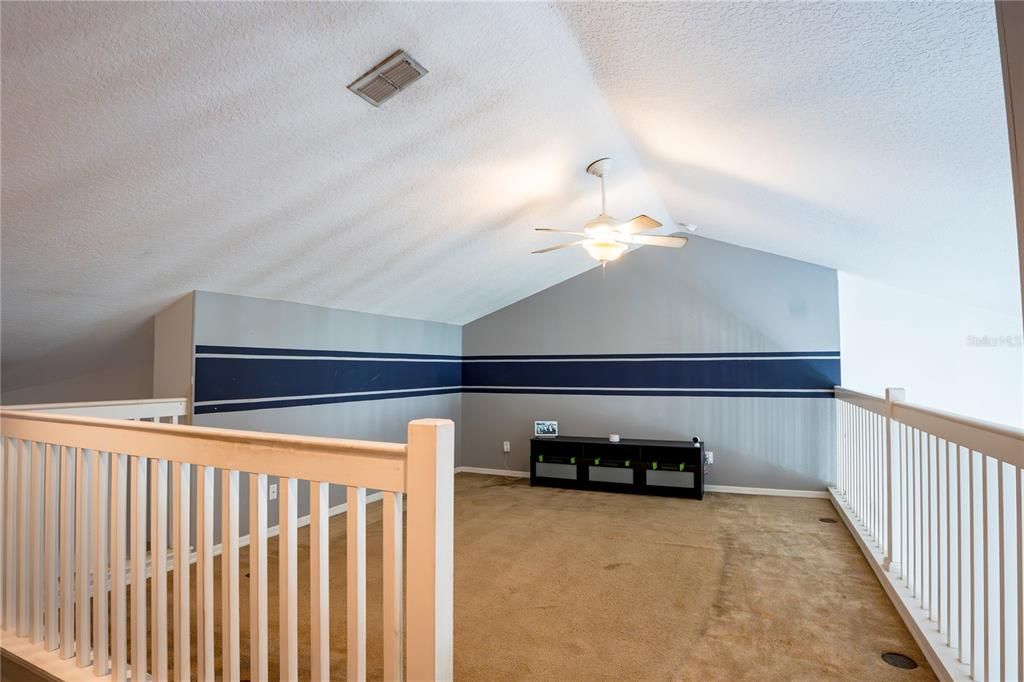 For Sale: $545,000 (5 beds, 3 baths, 2175 Square Feet)