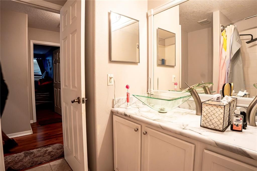 For Sale: $545,000 (5 beds, 3 baths, 2175 Square Feet)