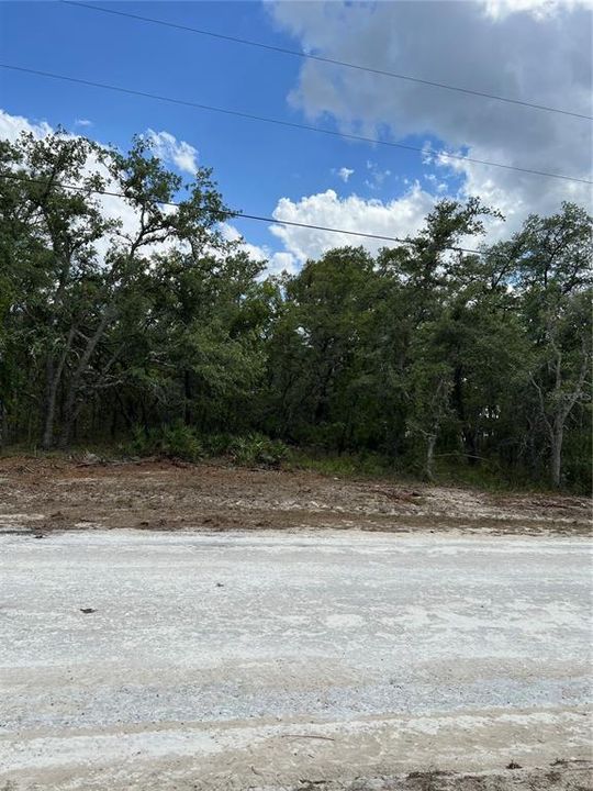 En Venta: $44,500 (0.47 acres)